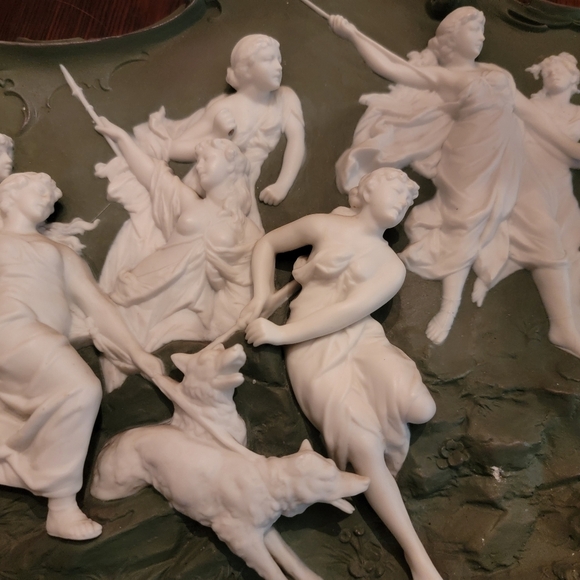 Antique German Volkstedt Triebner Ens & co Jasperware style Plaque - Picture 2 of 3